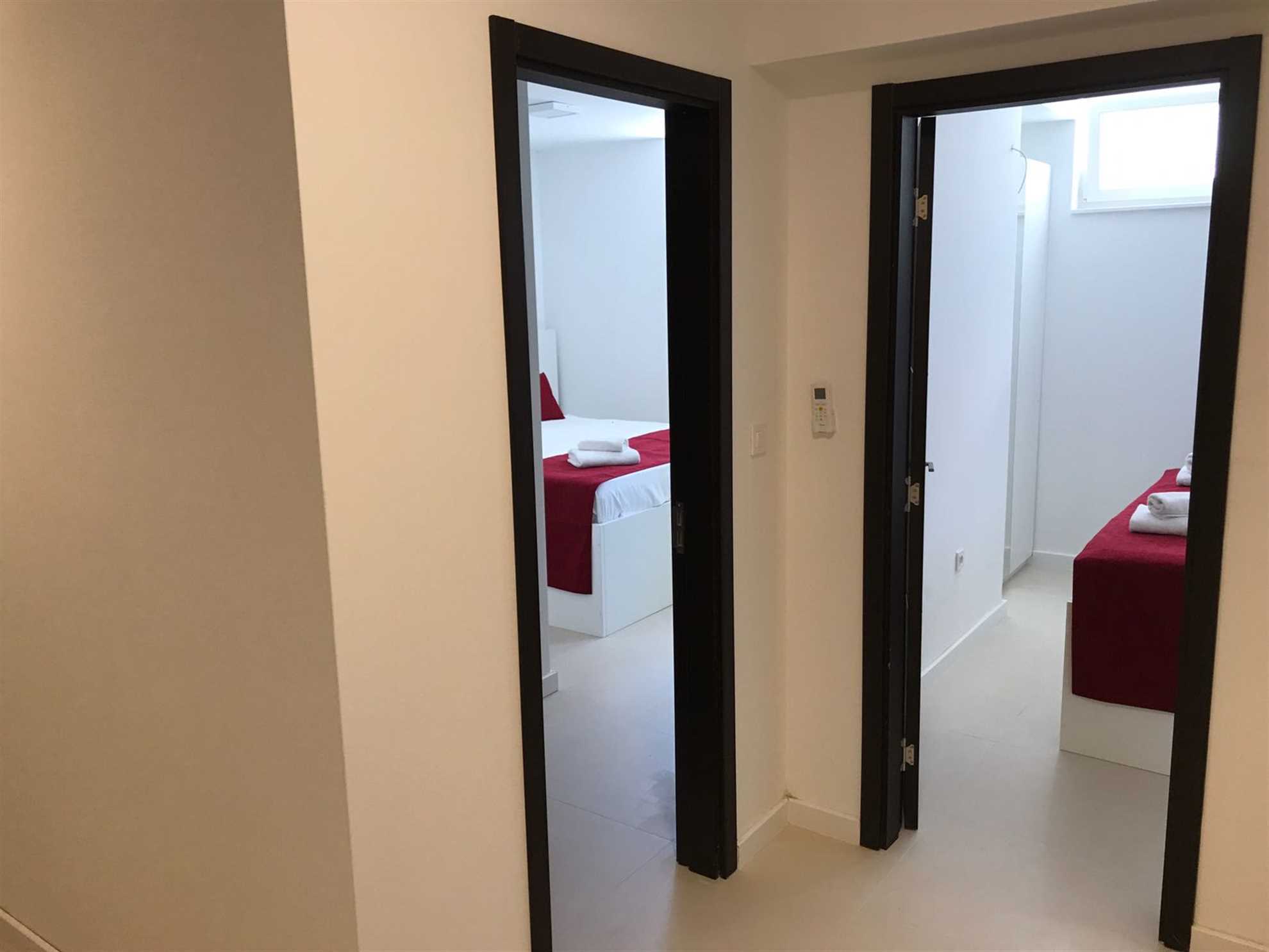 Economy Basement Apartment for 6