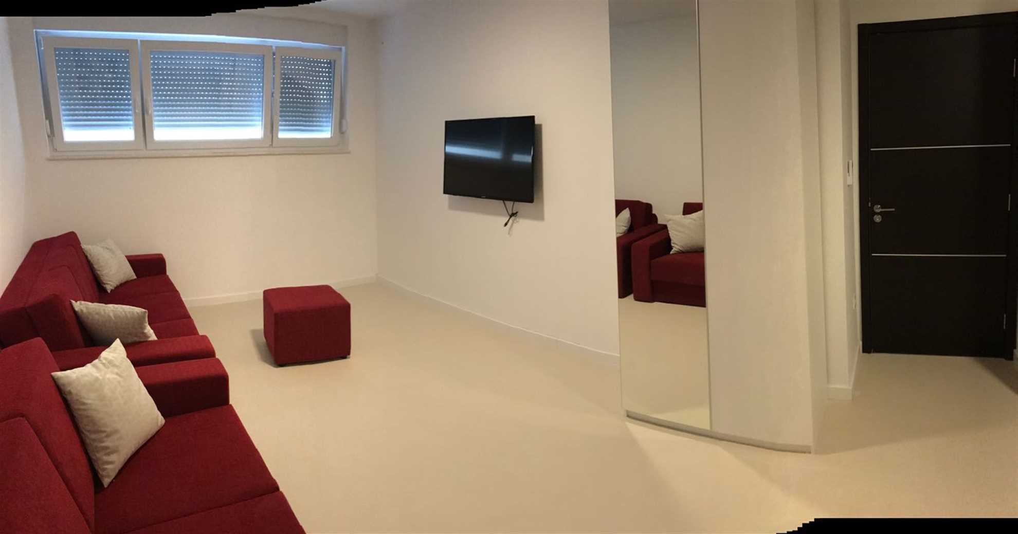 Economy Basement Apartment for 6