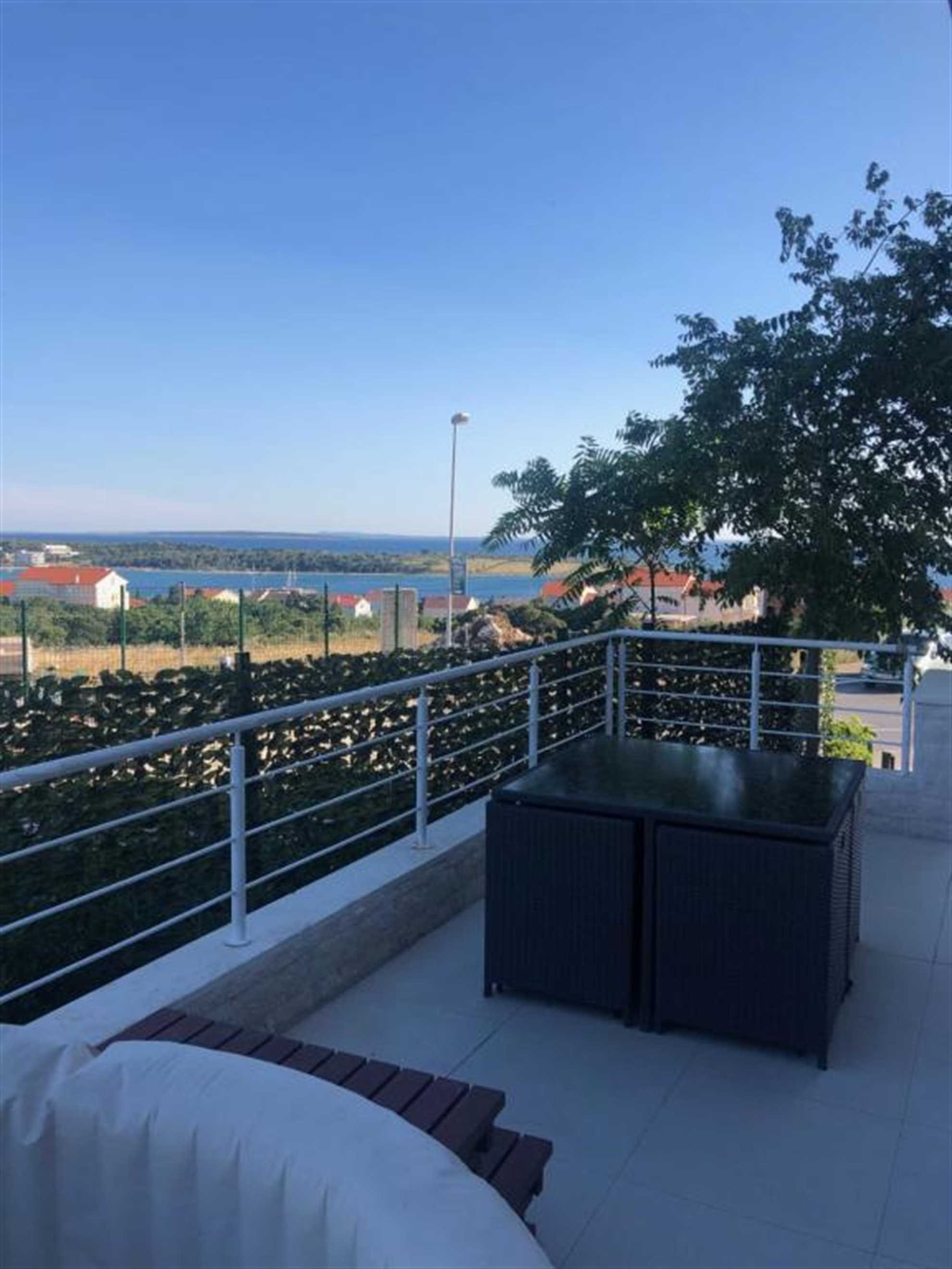 Comfort One Bedroom Apartment With Balcony