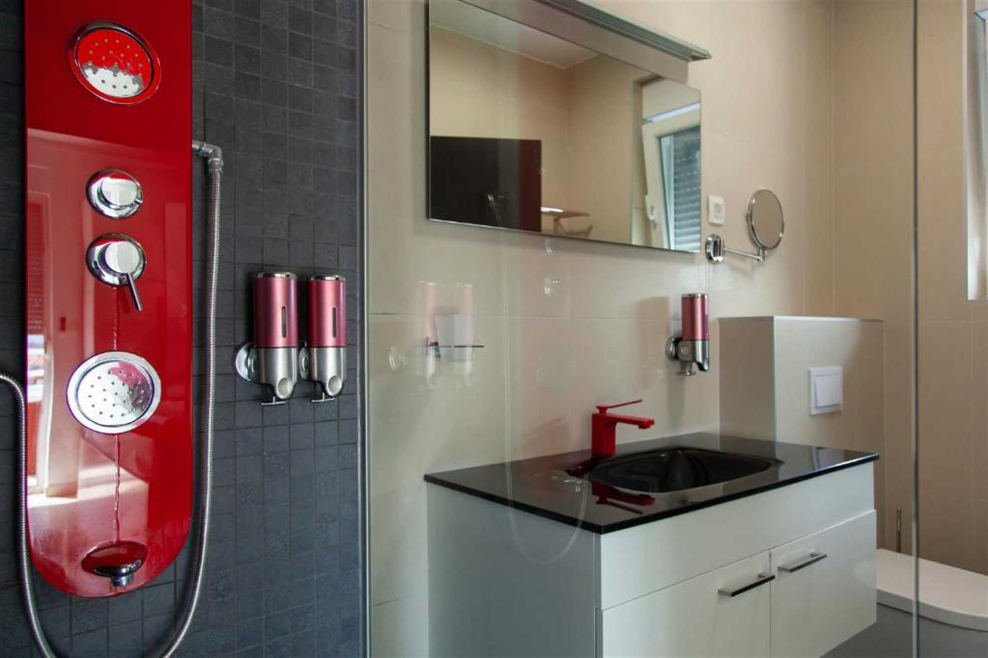 Comfort One Bedroom Apartment With Balcony