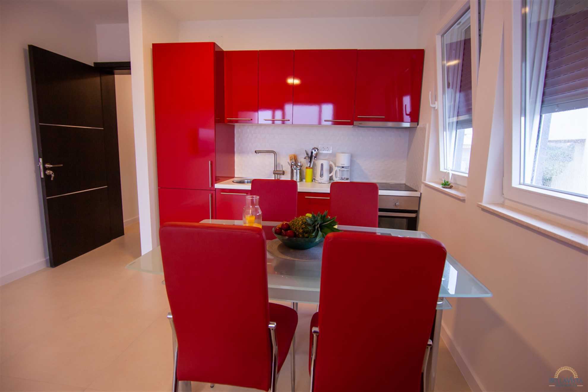 One Bedroom Apartment With Balcony