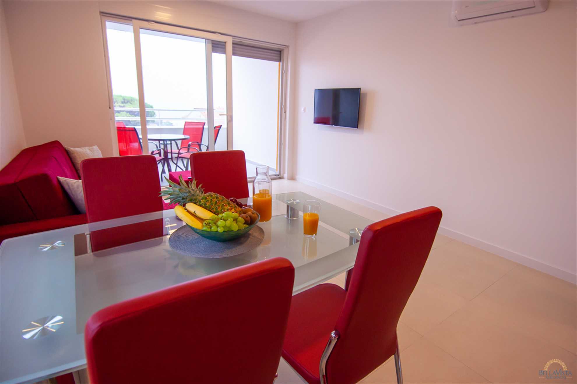One Bedroom Apartment With Balcony