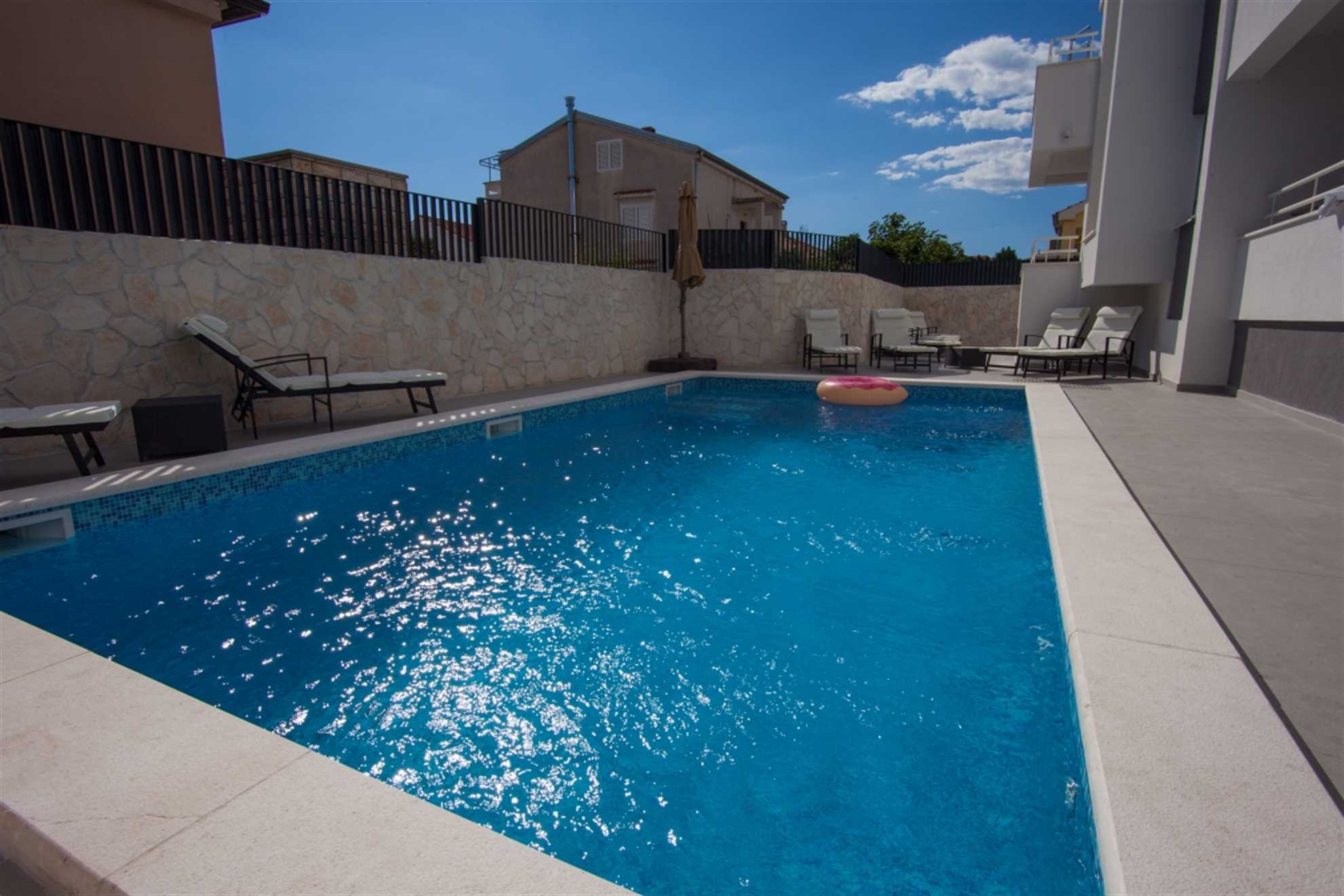 Comfort One Bedroom Apartment With Balcony