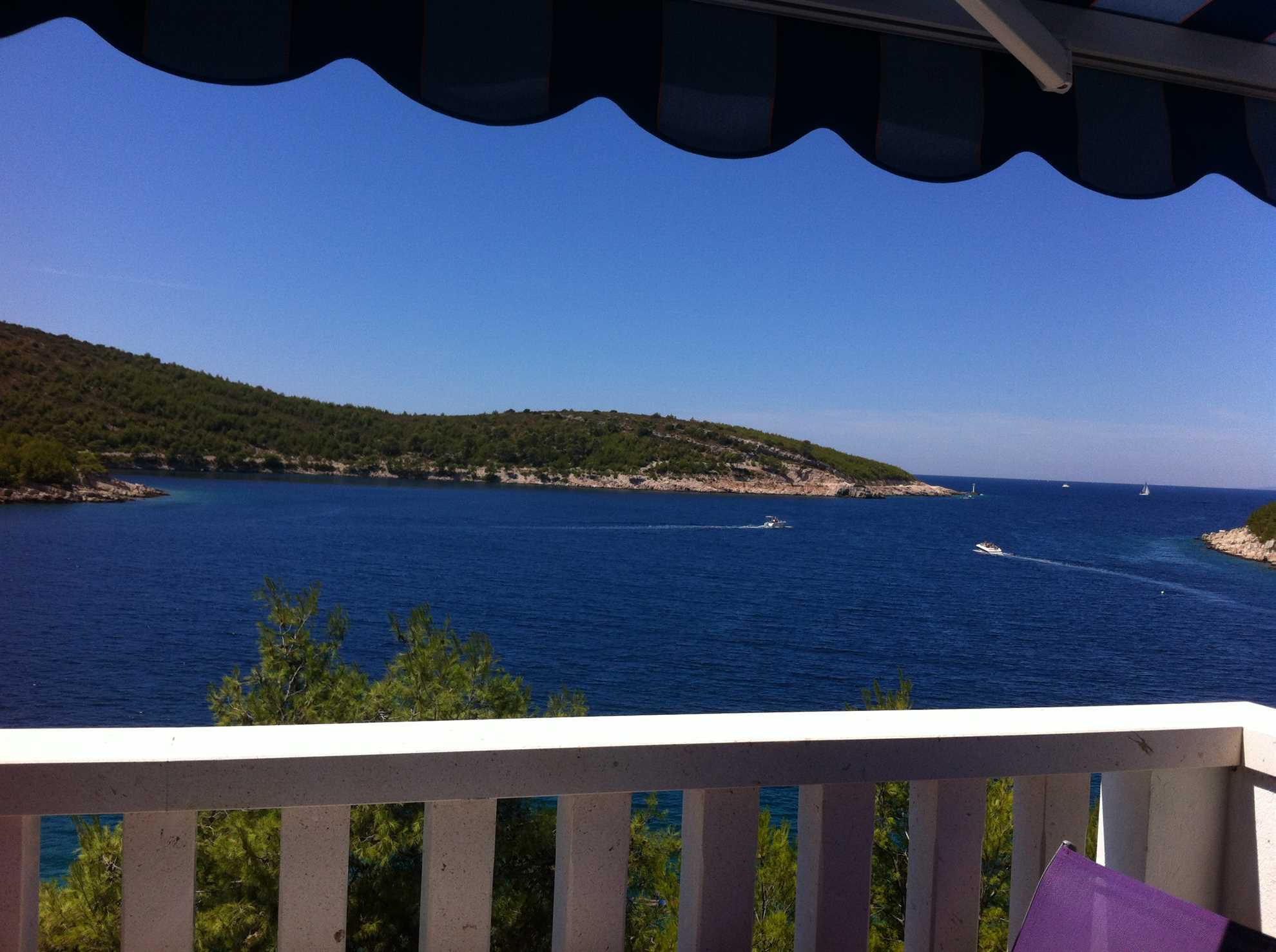 SUNSET VILLA HVAR Penthouse Apartment PURPLE LOFT