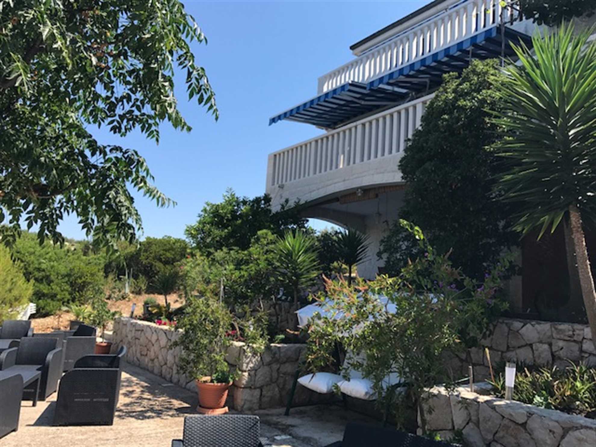 SUNSET VILLA HVAR Penthouse Apartment PURPLE LOFT