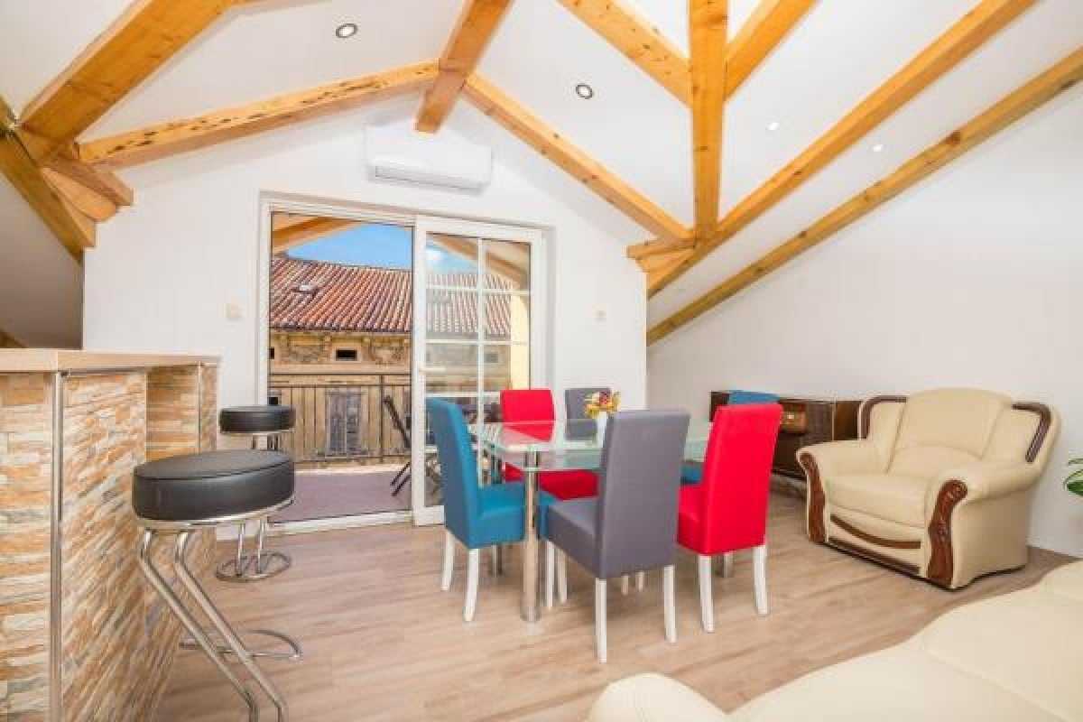 Apartman Sara 2