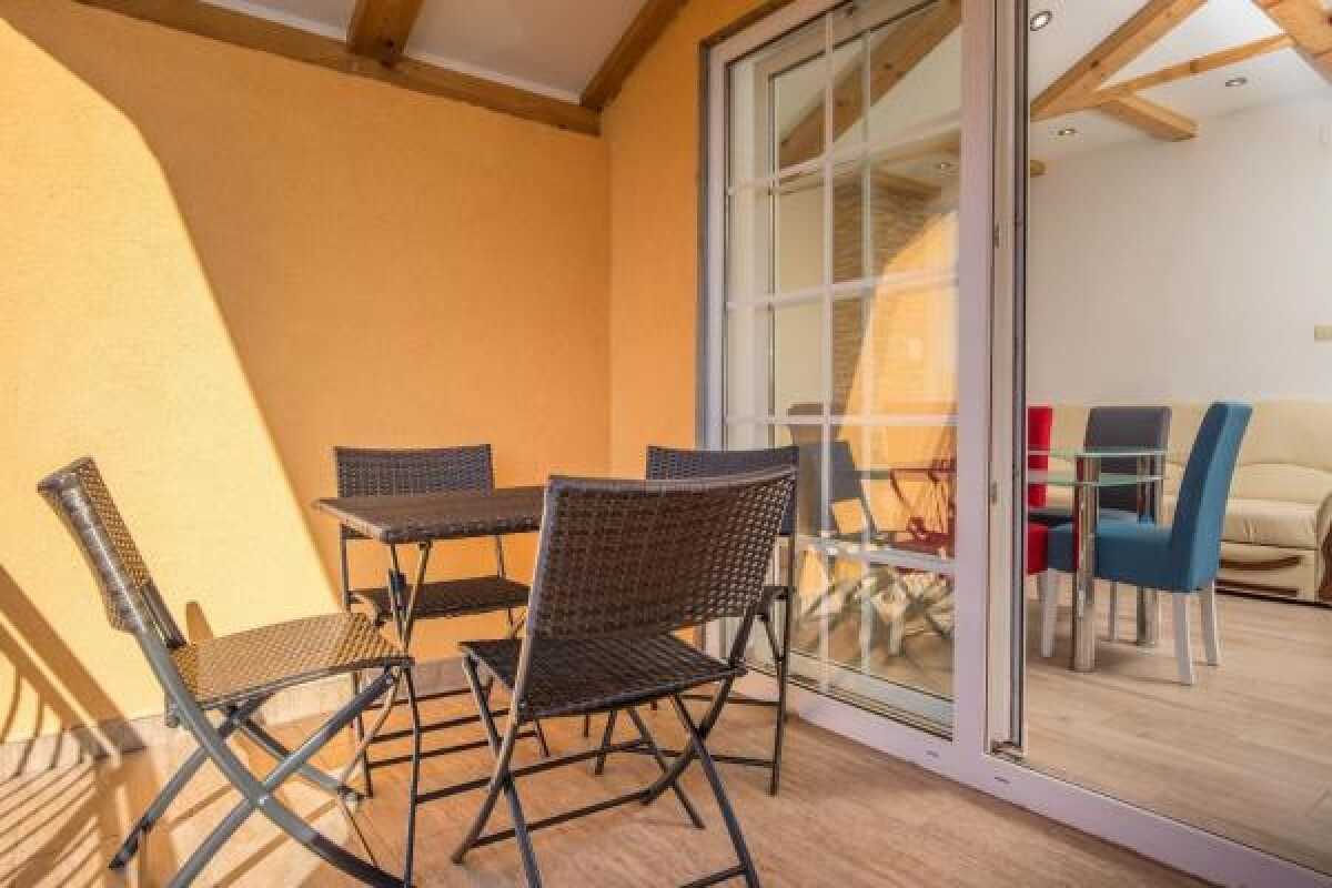 Apartman Sara 2