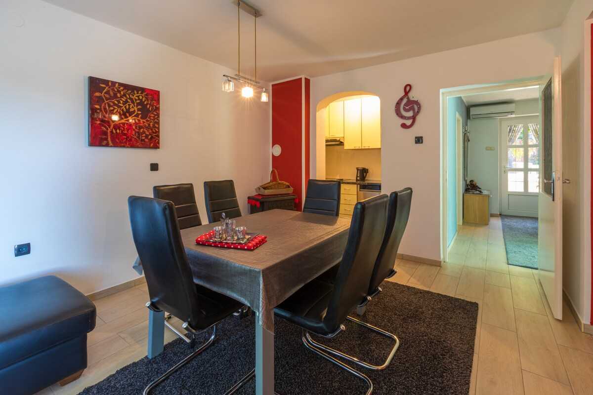 Apartman Mladenka