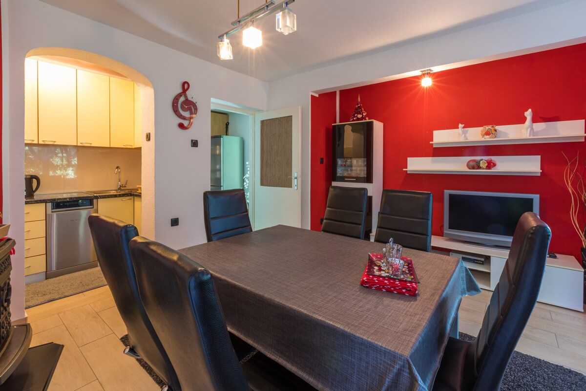 Apartman Mladenka