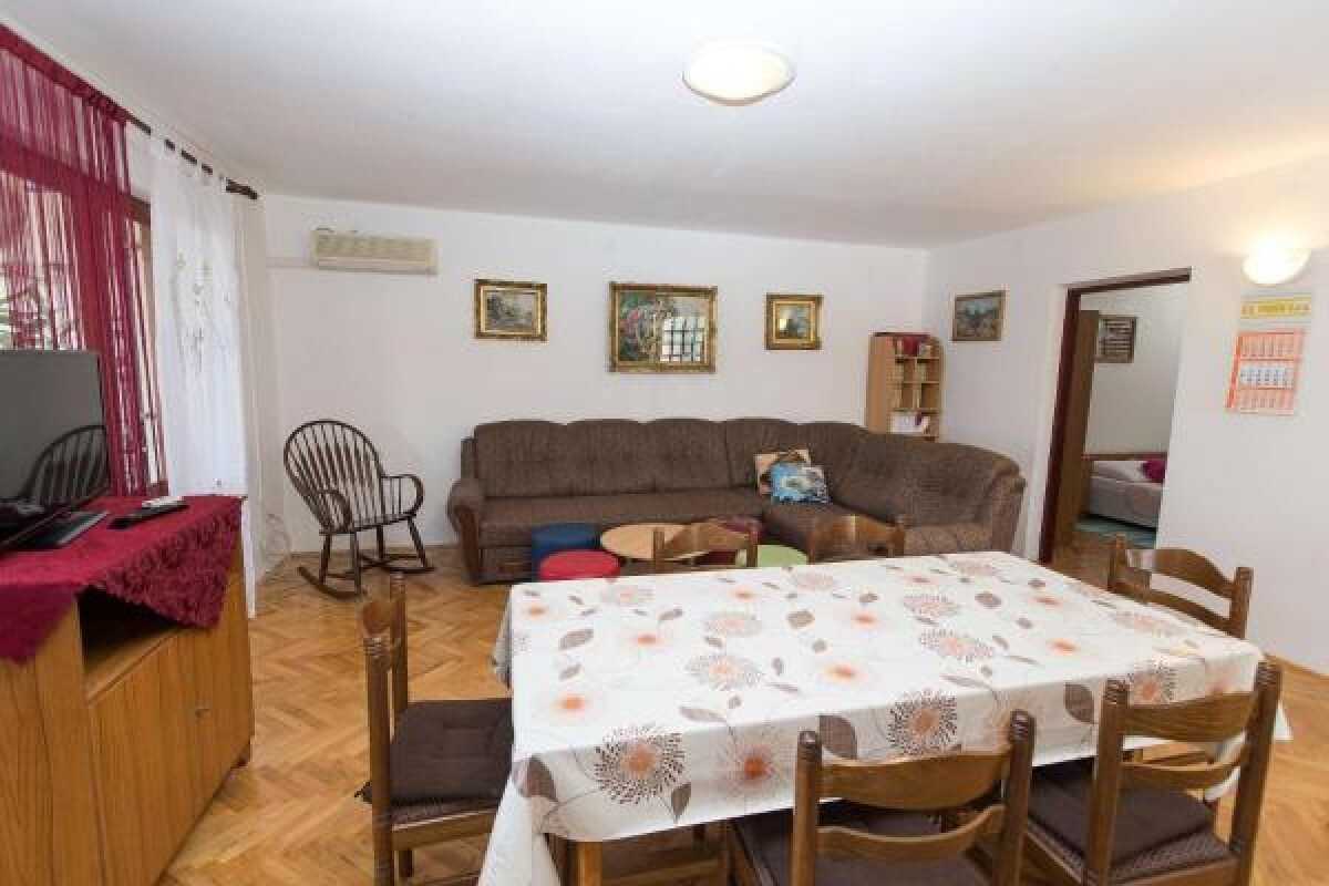 Wohnung Ivan 1
