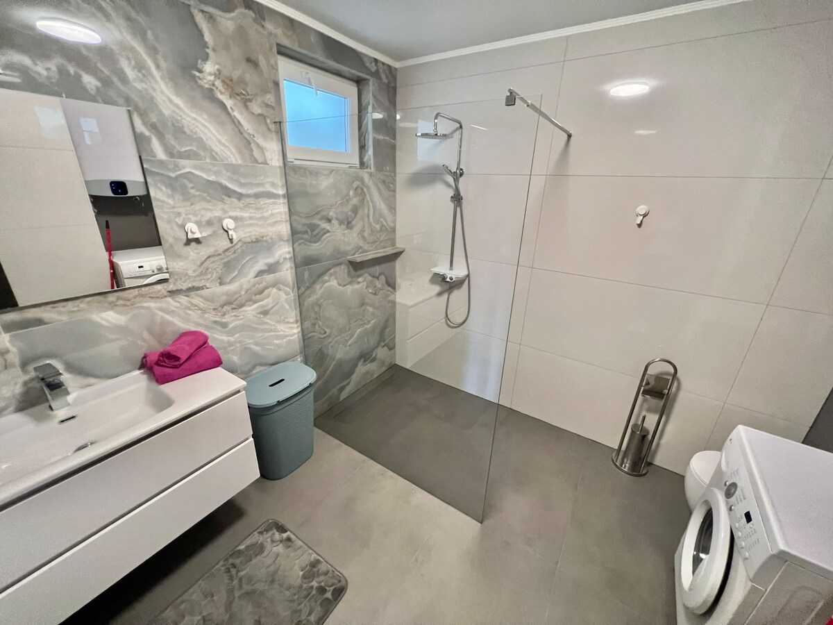 Wohnungsinhaberin Barbara