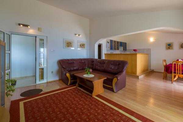 Apartman Glupi