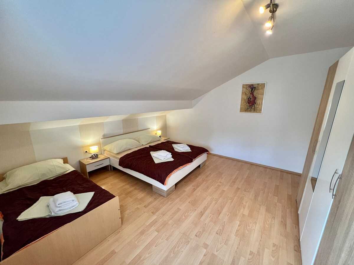 Apartman sa bazenom Milly