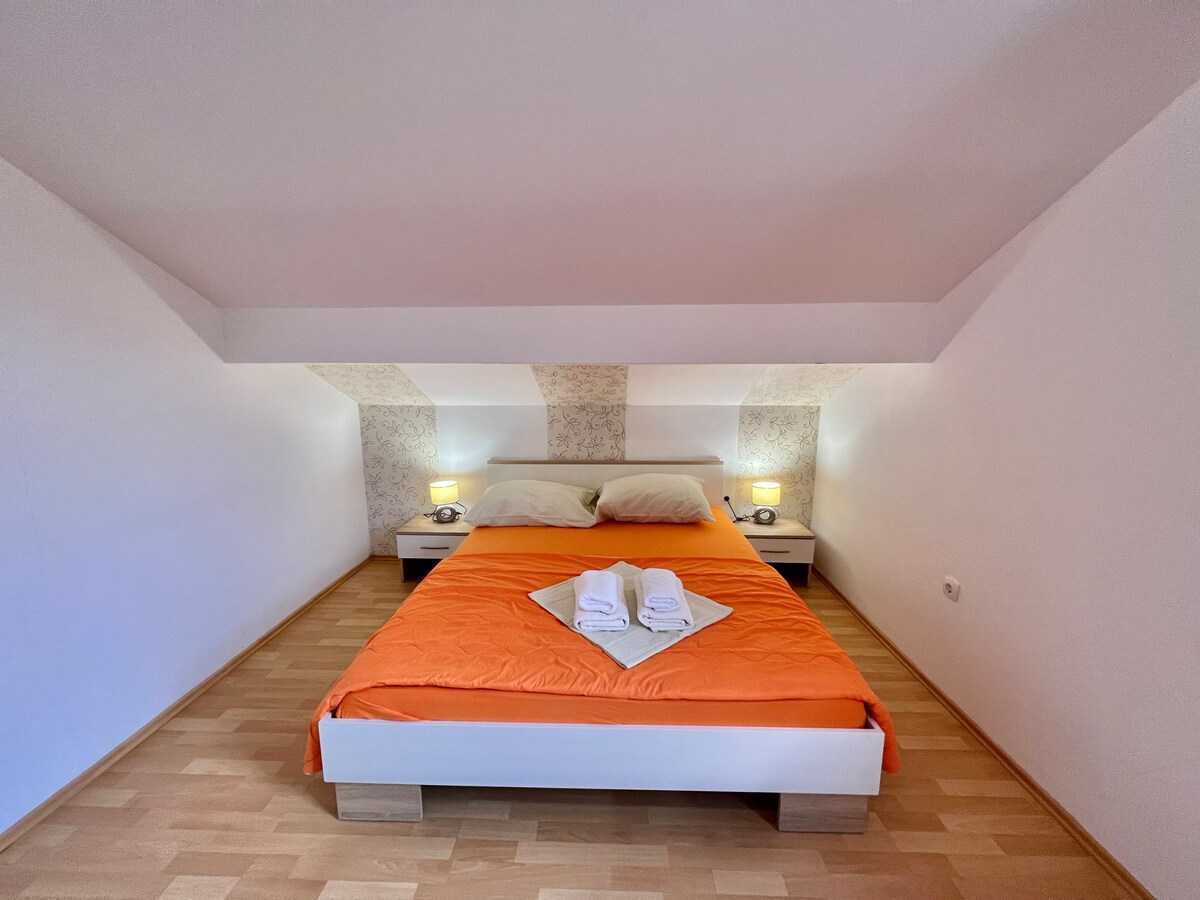 Apartman sa bazenom Milly