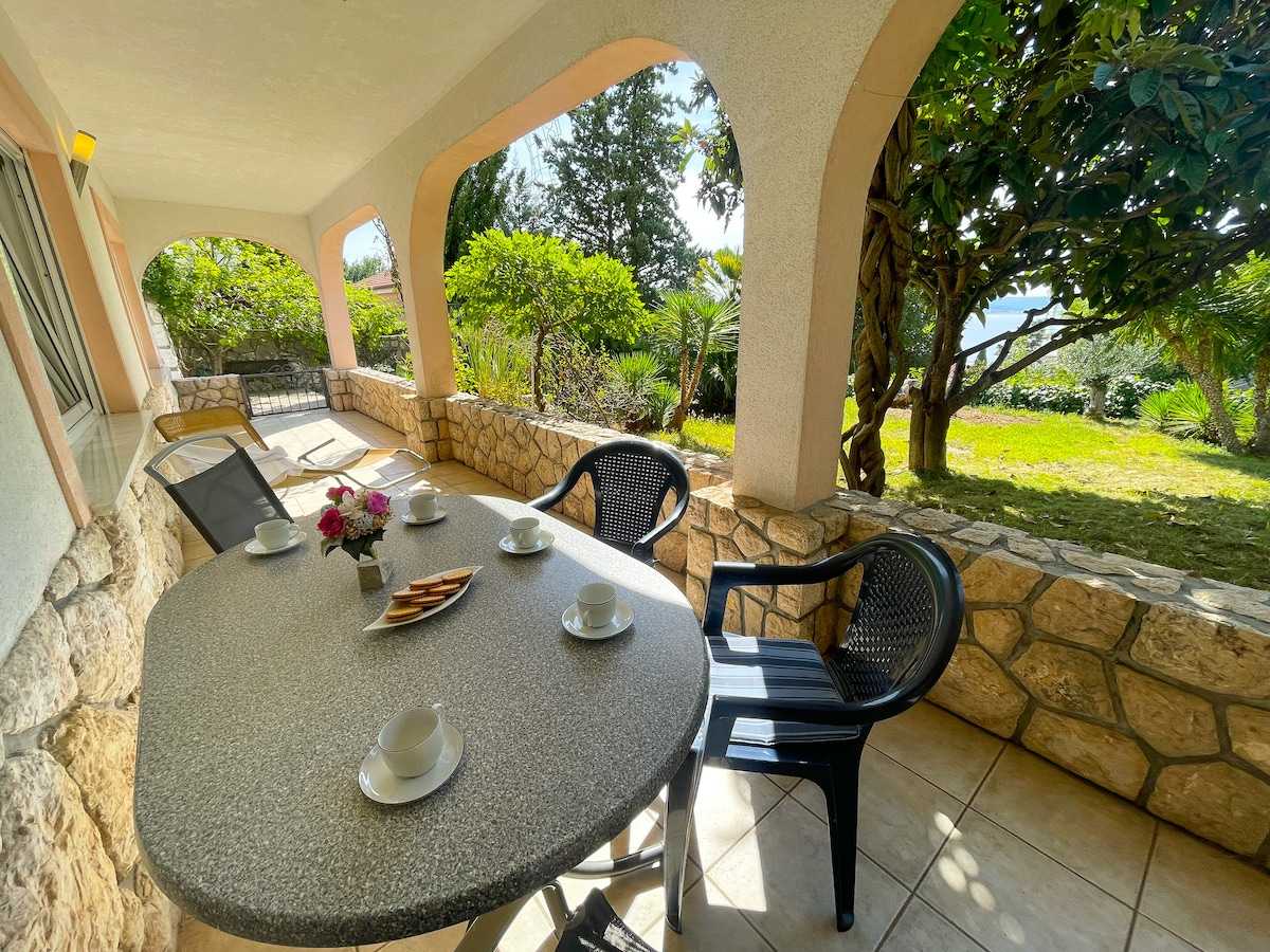 Apartman Spommy 6