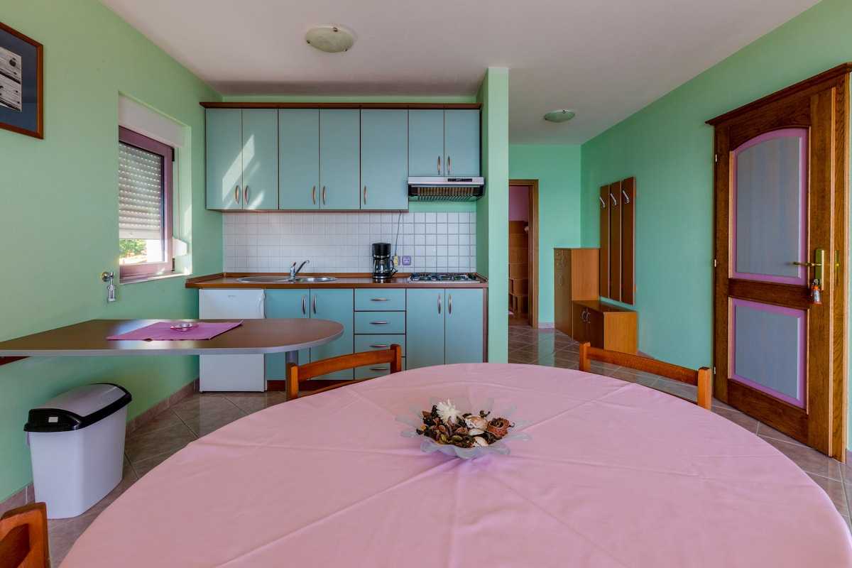 Apartment Rino 2