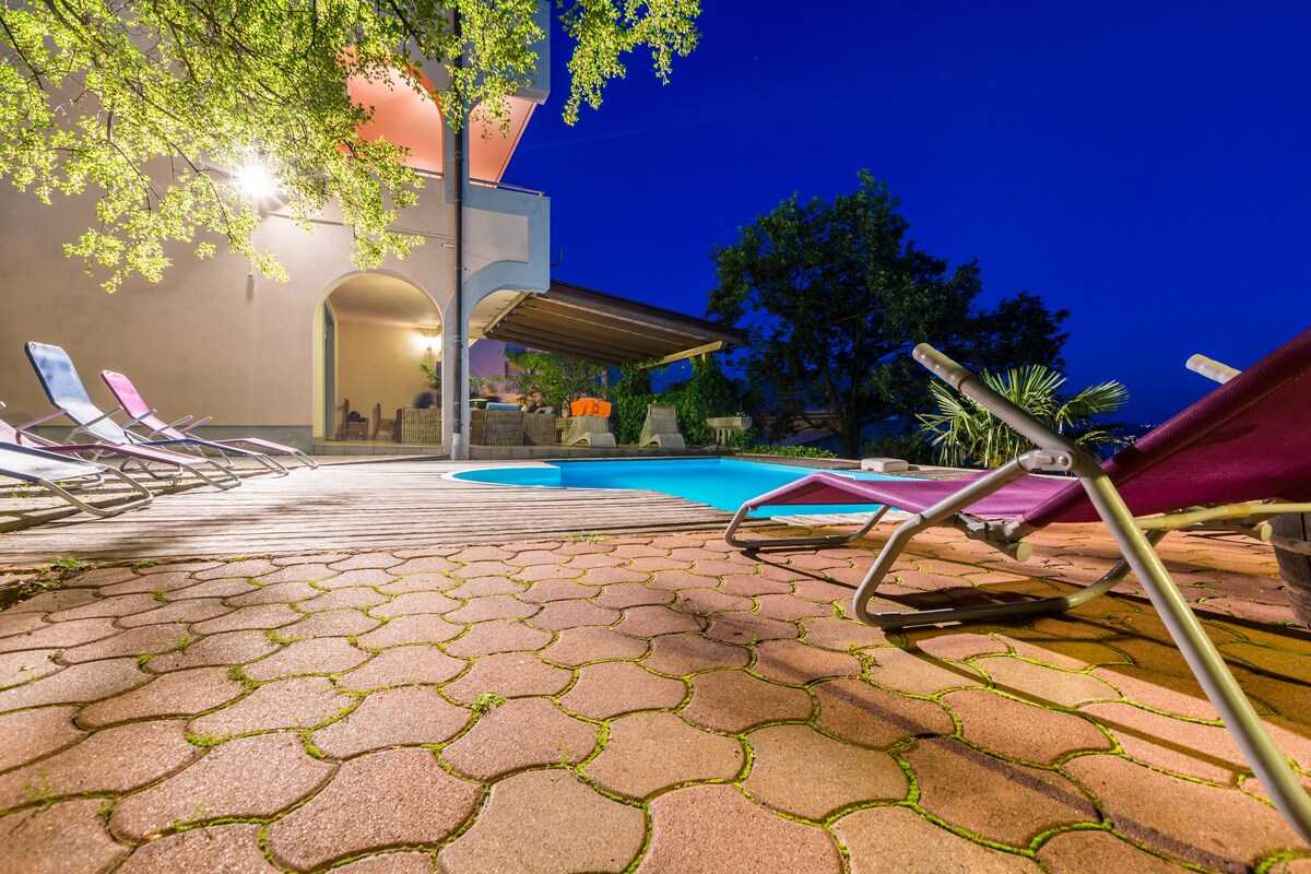 Apartment Rino 2