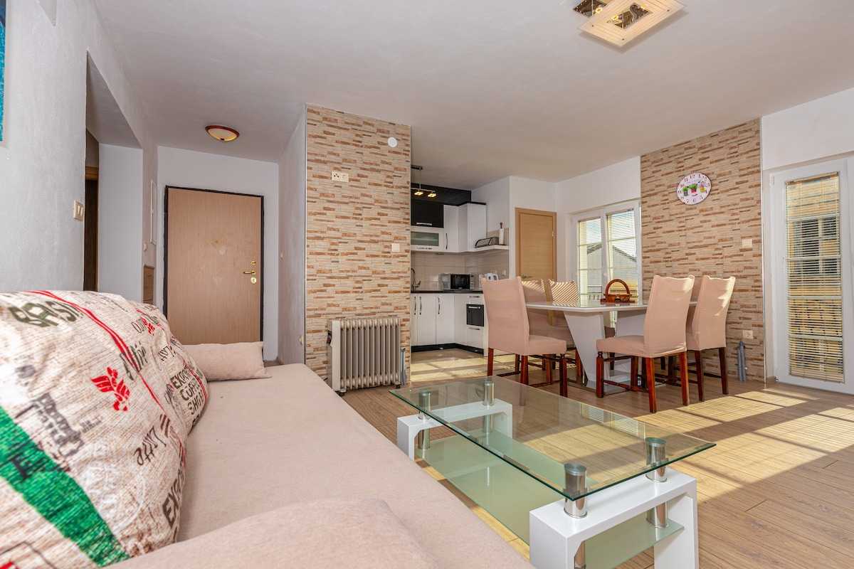 Apartman Sara 3