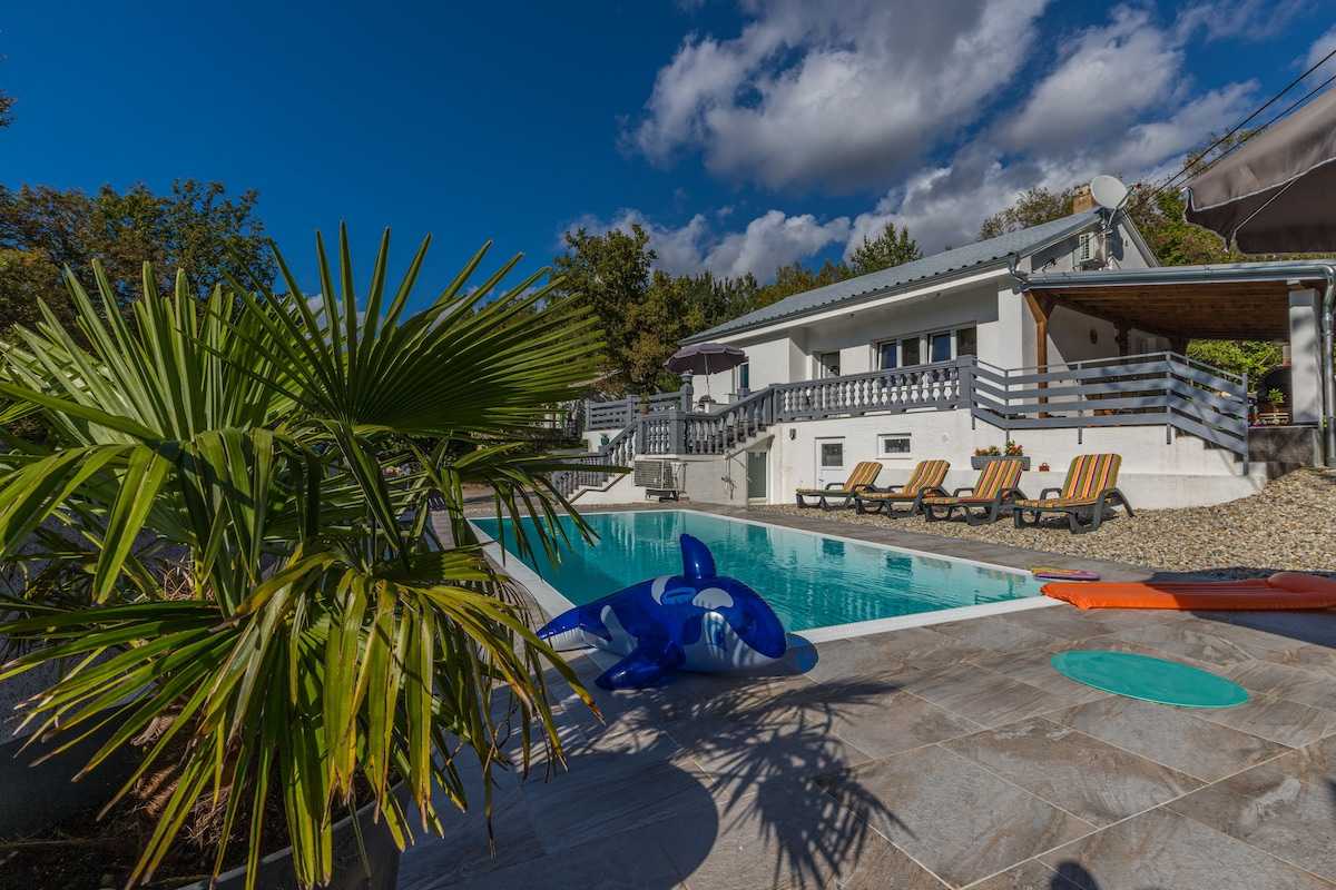 Vila Stingray