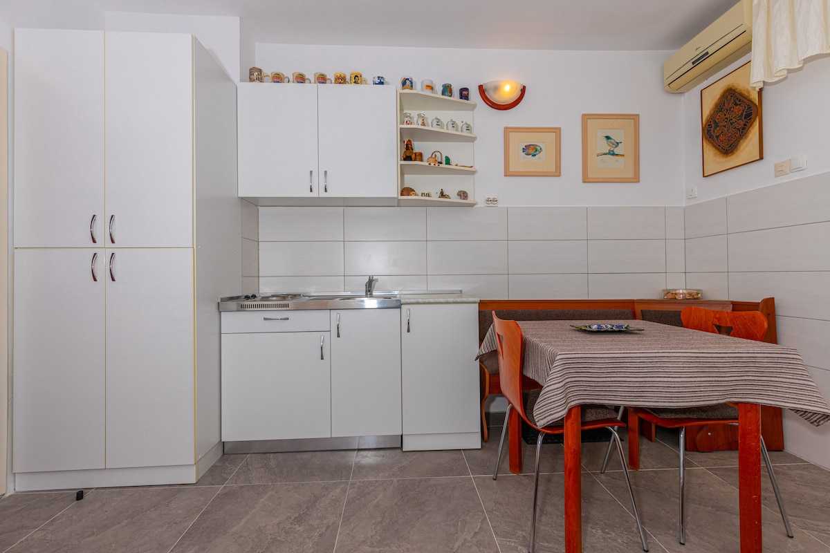 Apartment Marina