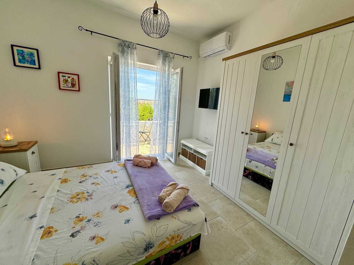 Apartment Jugo