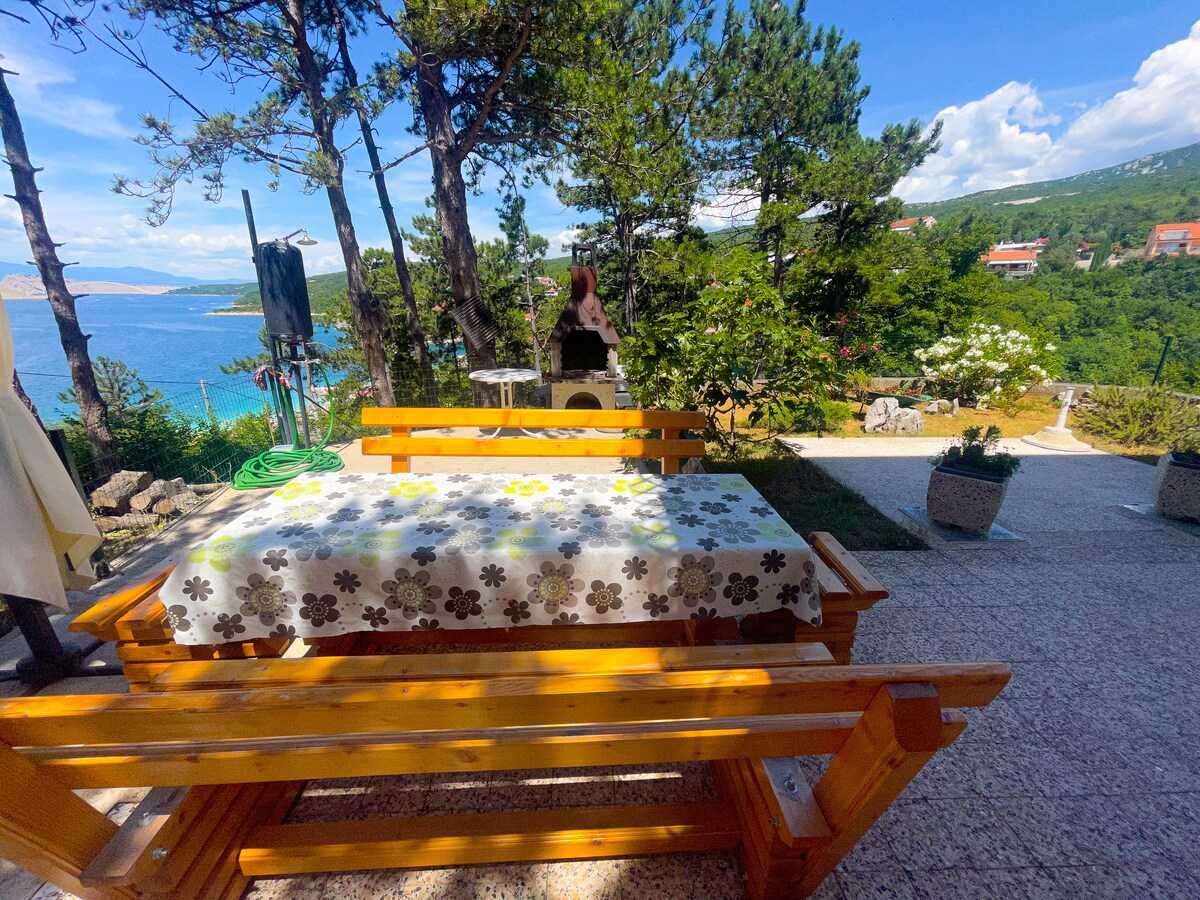 Apartman Combaj 1