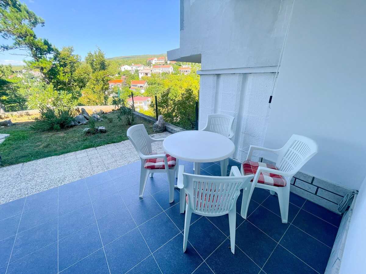 Apartment Combaj 3