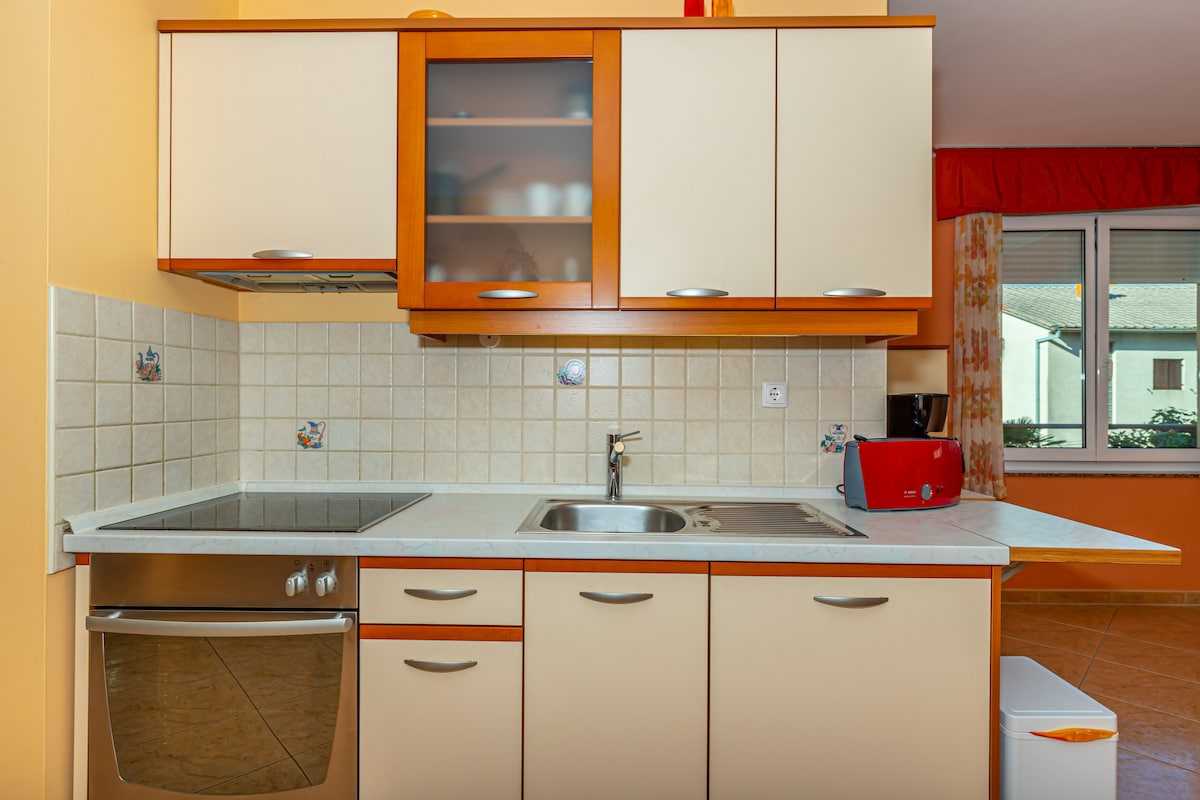 Apartment Mira