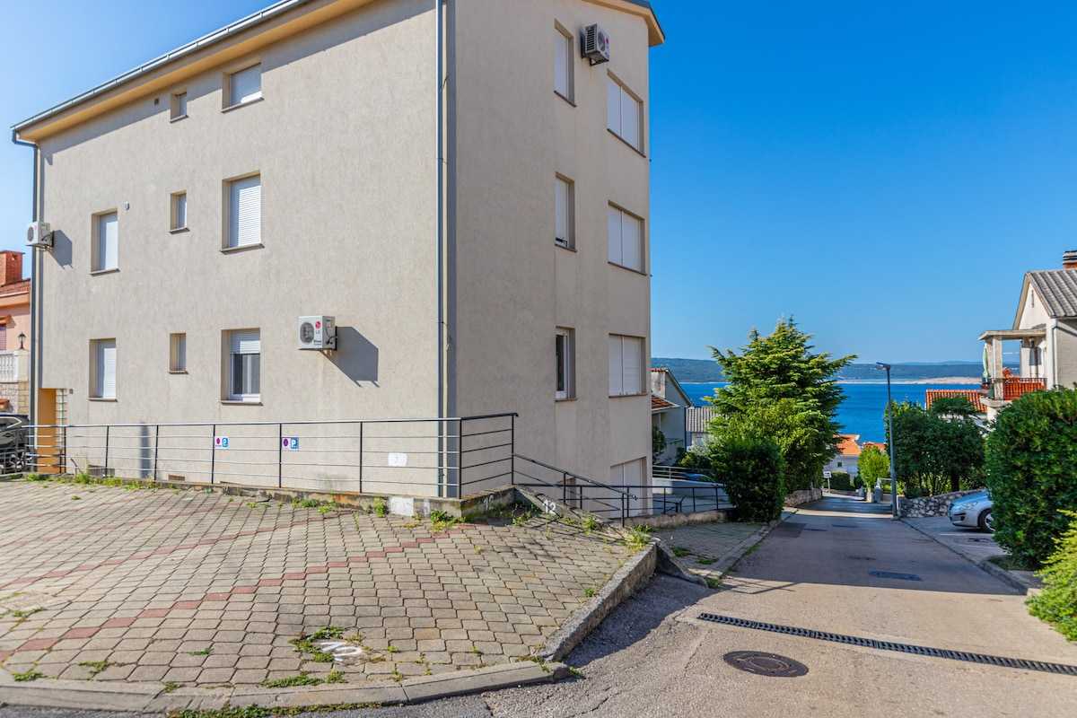 Apartment Mira