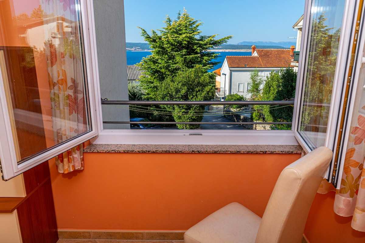 Apartment Mira