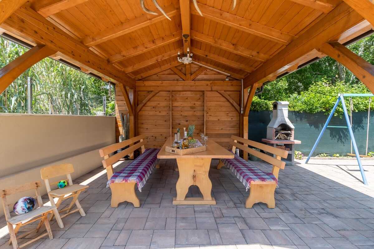 Holiday home Mary