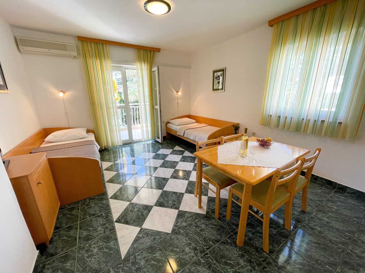 Vila Ljiljana 6