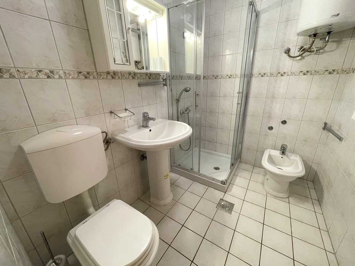 Vila Ljiljana 8