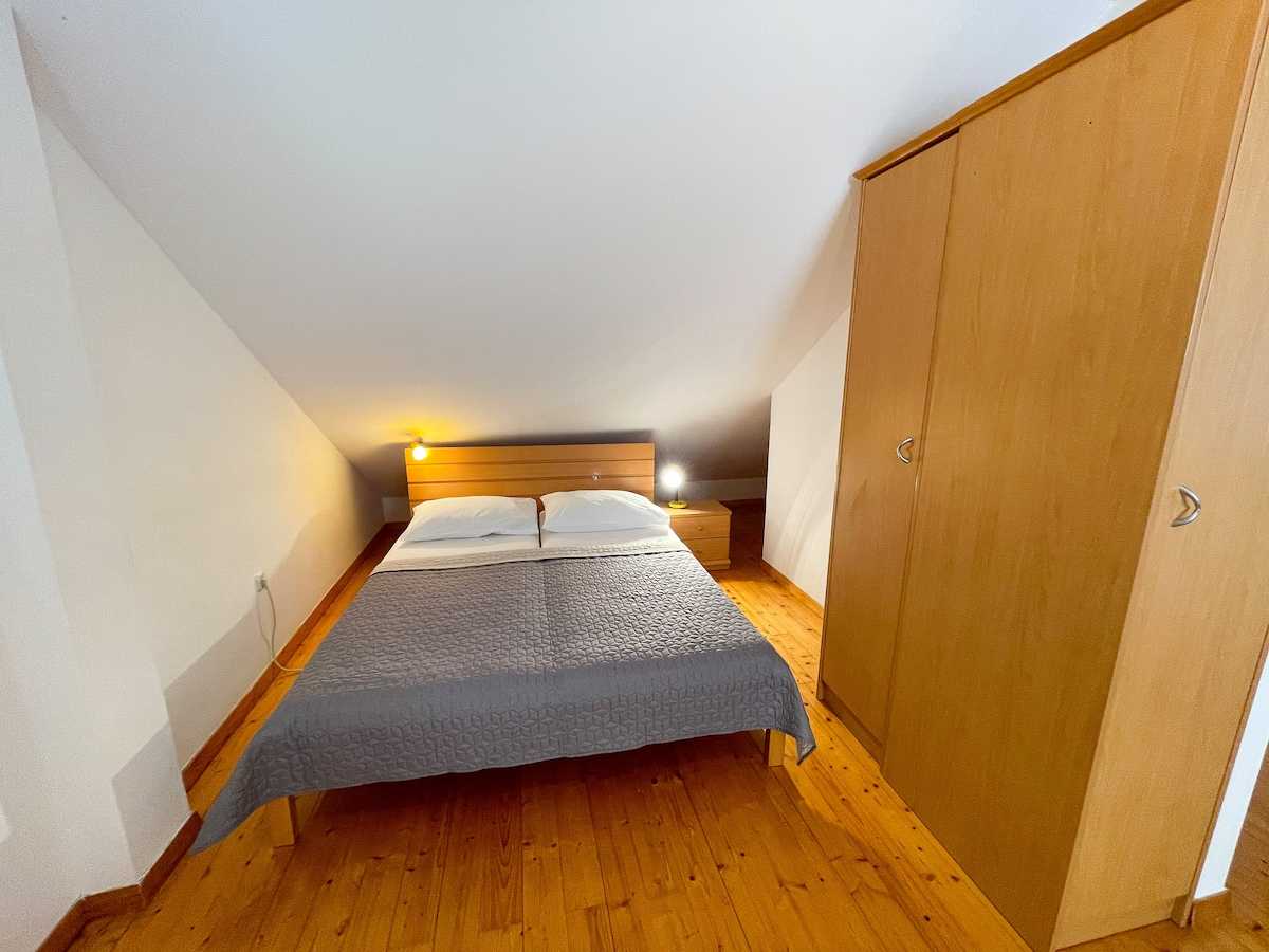 Vila Ljiljana 8
