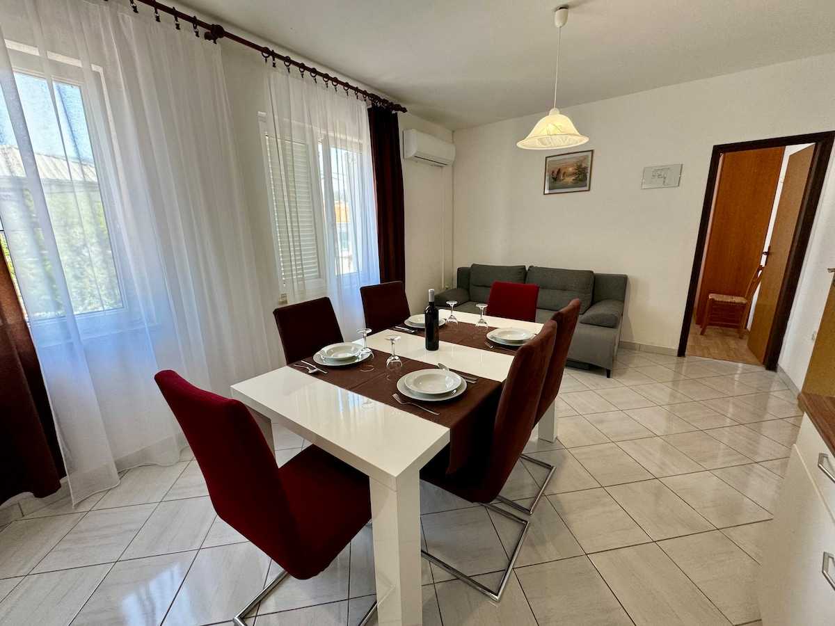 Apartman Kristina 1