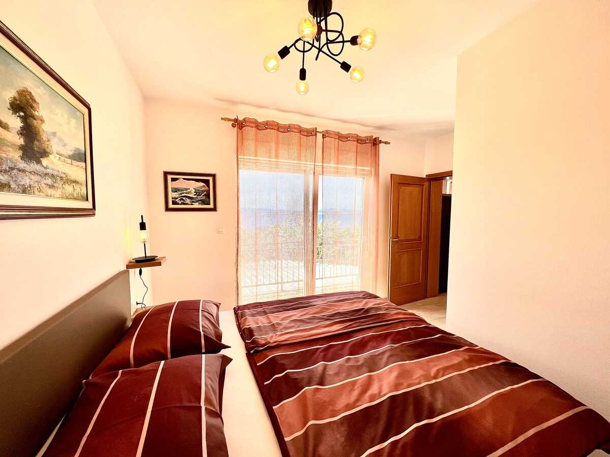 Apartman Kira 1