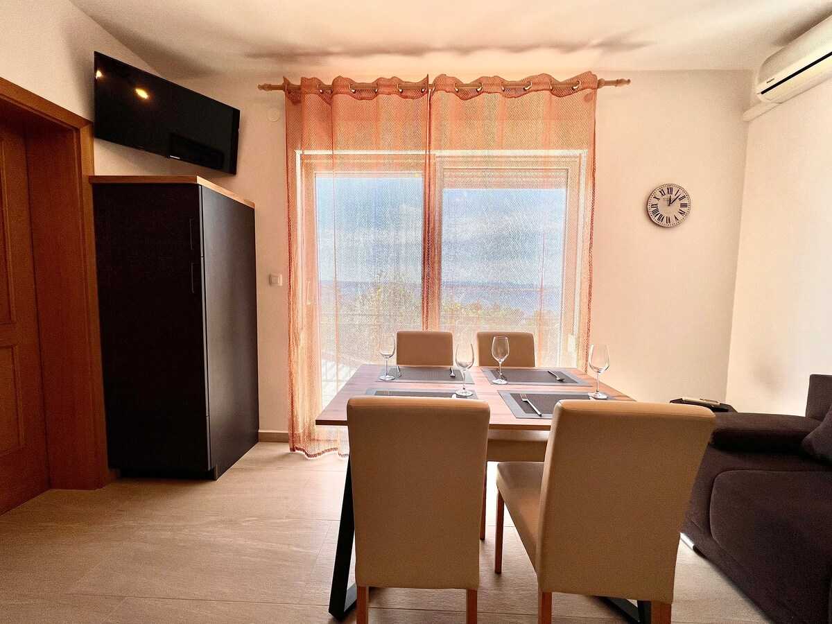 Apartman Kira 1