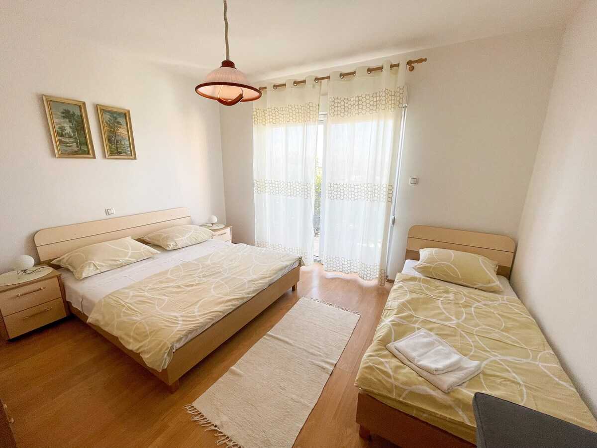 Apartment Kira 3