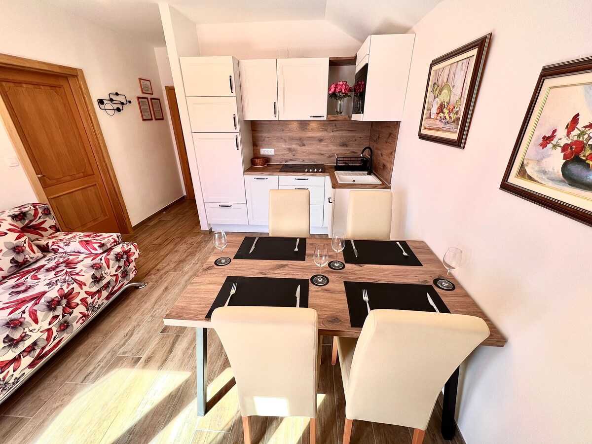 Apartman Kira 4