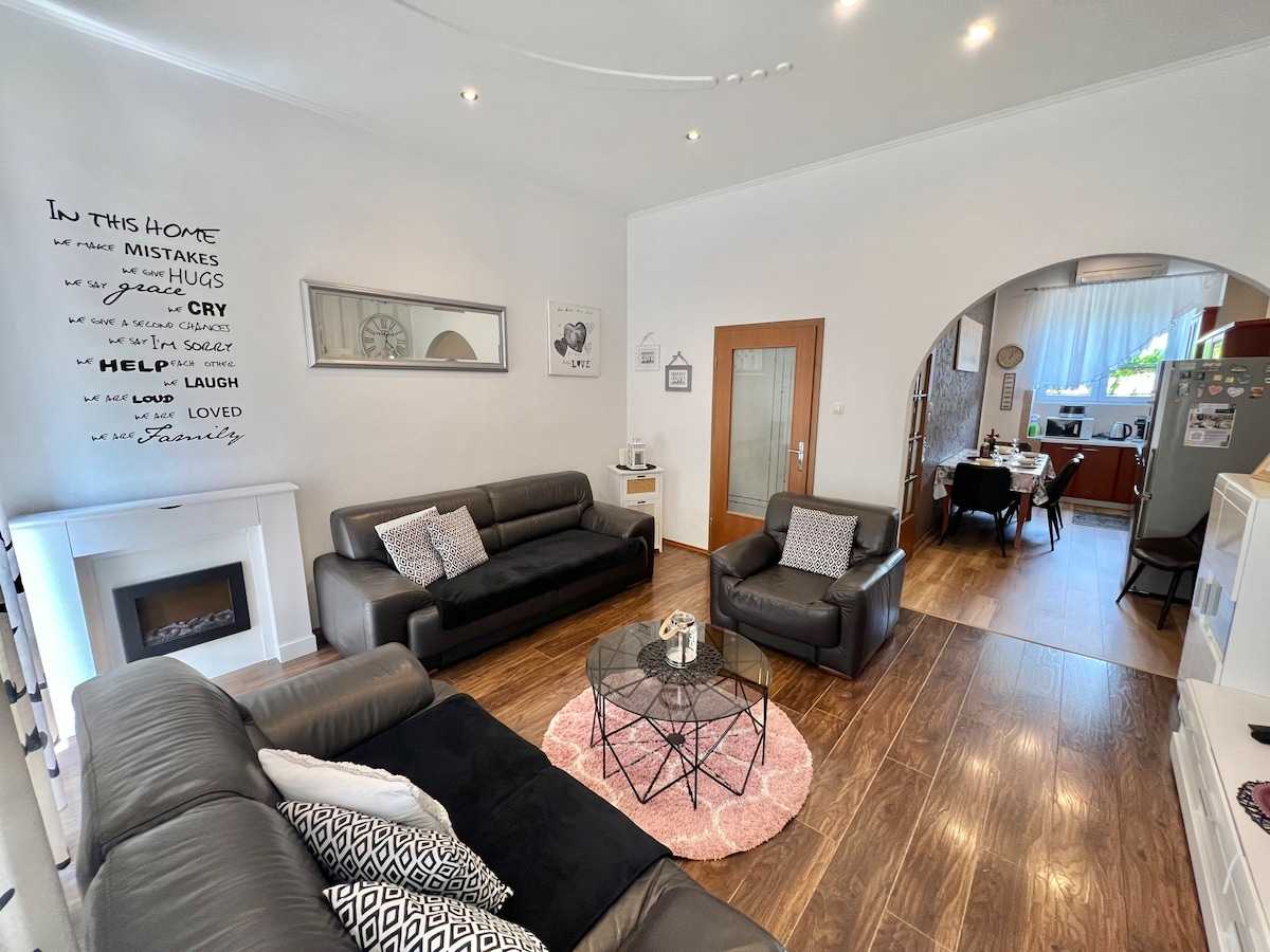 Holiday house Lona