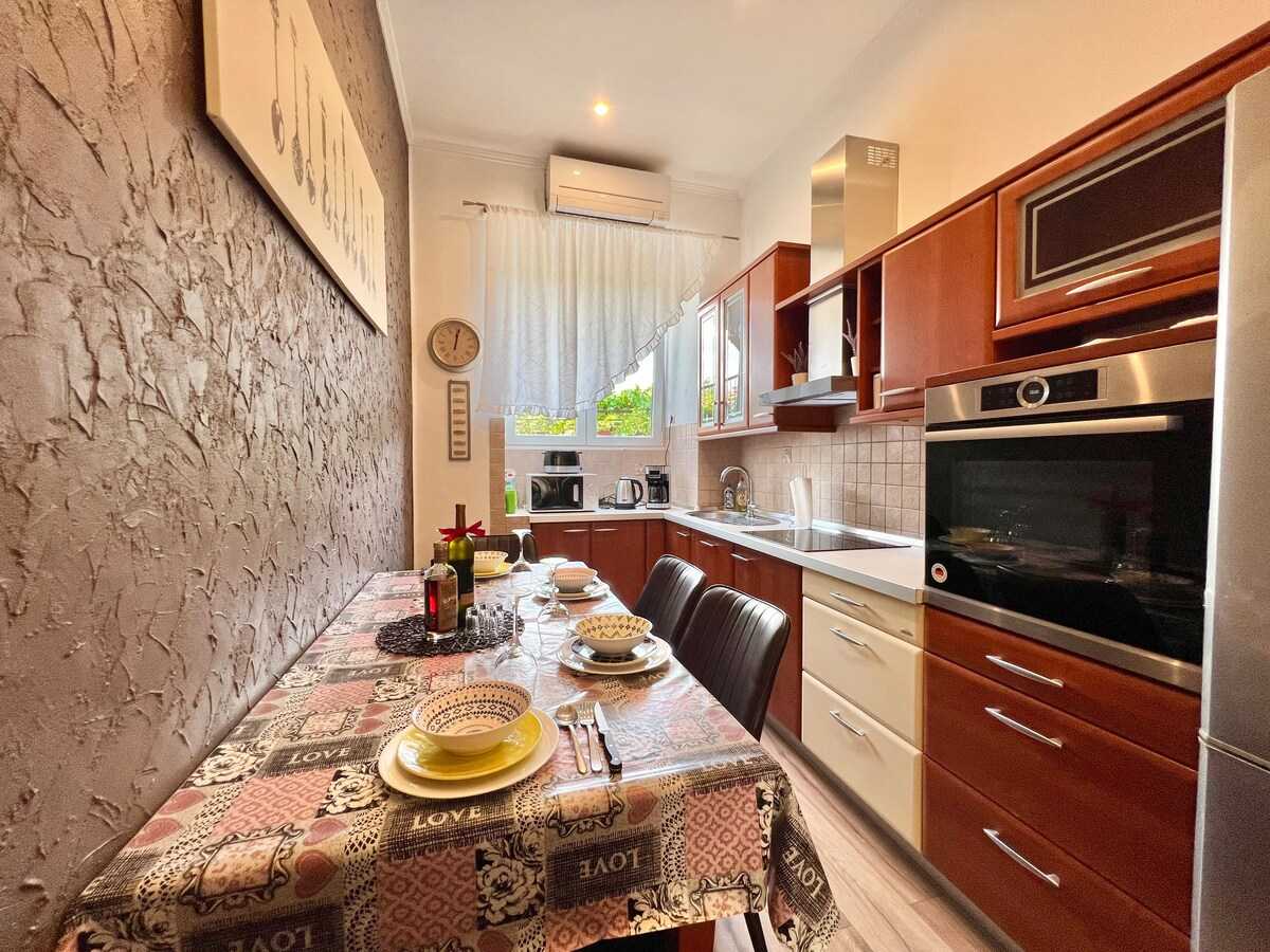 Ferienhaus Lona