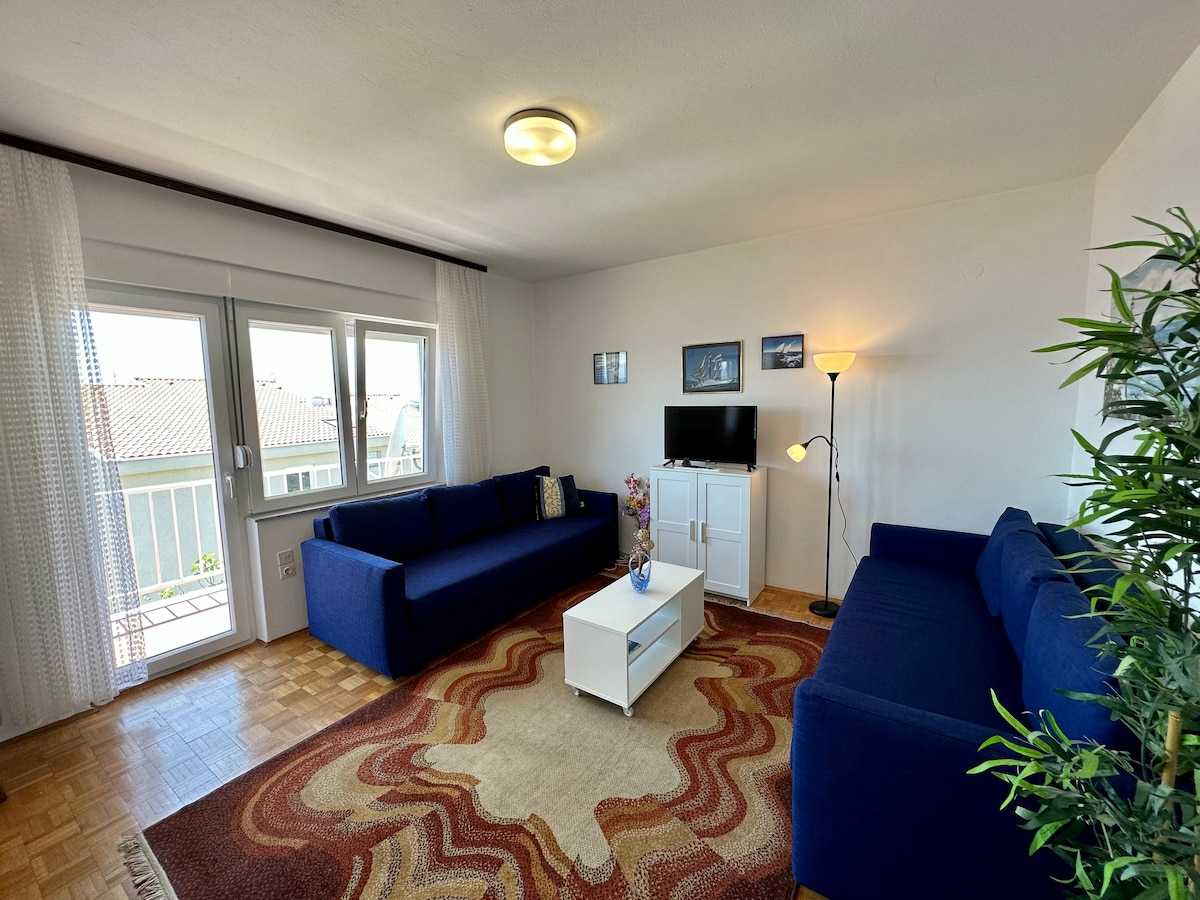 Apartment Mona 1