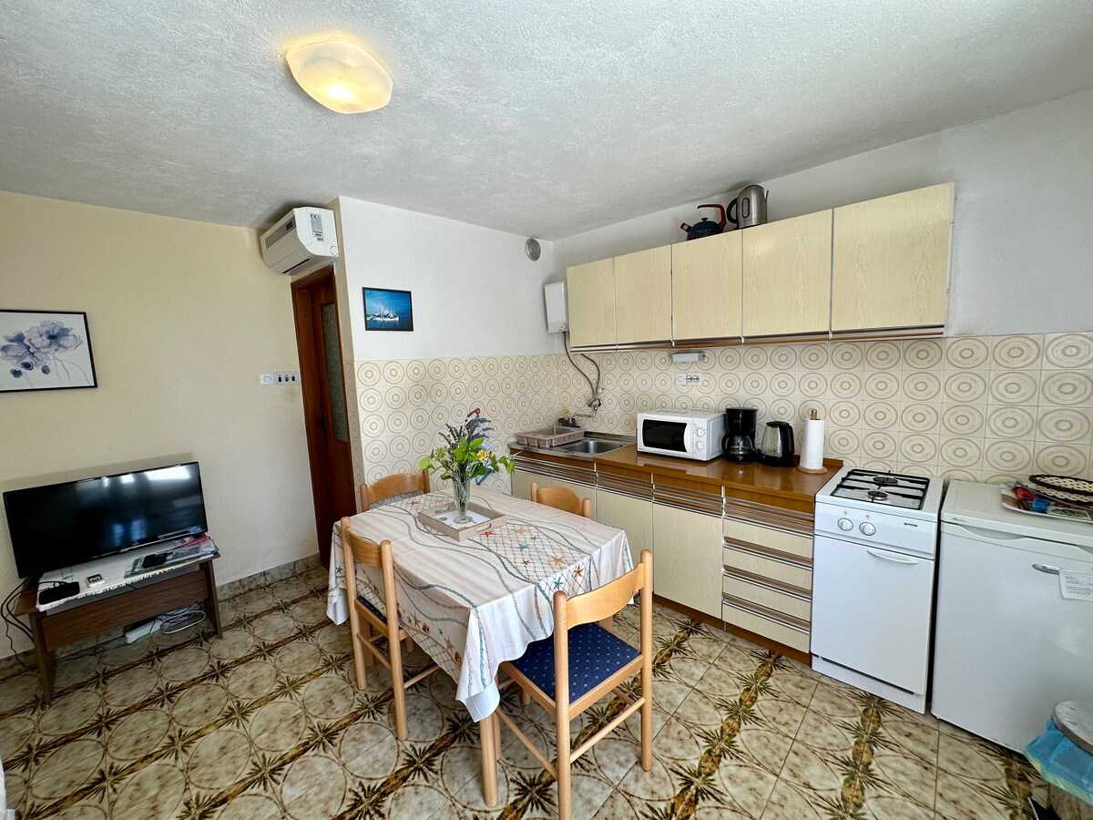 Apartman Mona 2