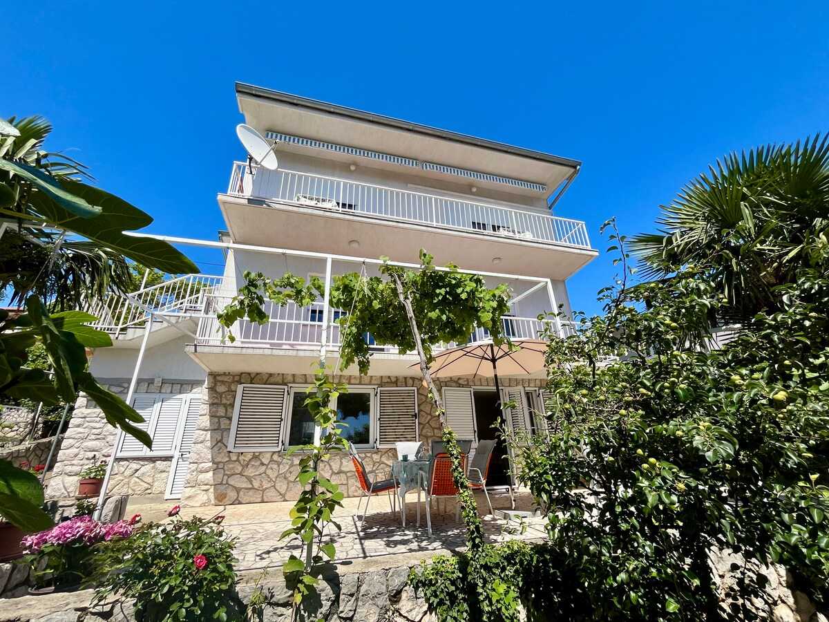 Apartman Mona 2