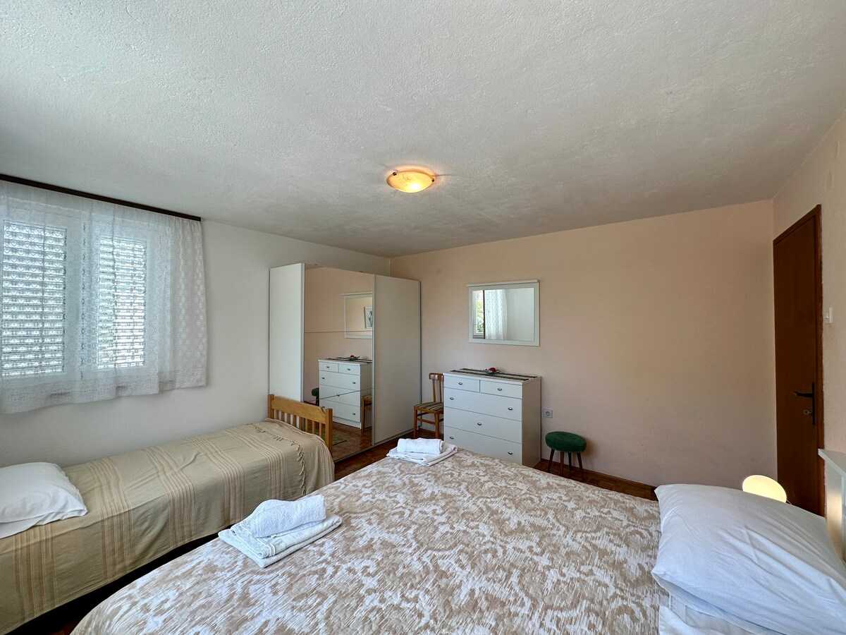 Apartman Mona 2