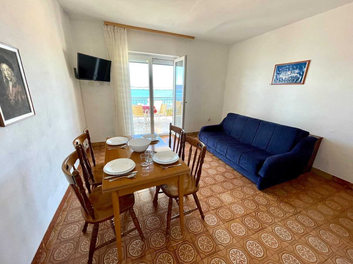 Apartment Luky 6