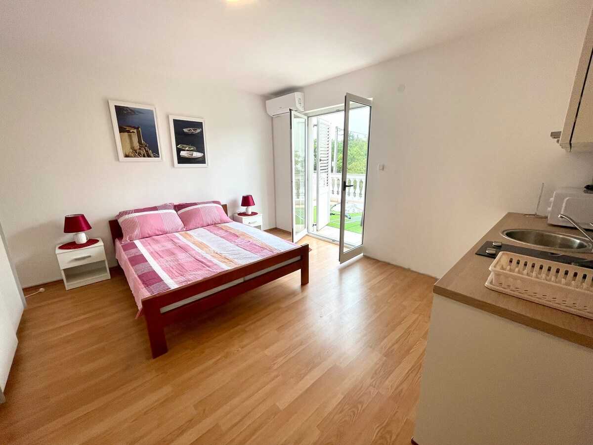 Studio apartman Julie 4