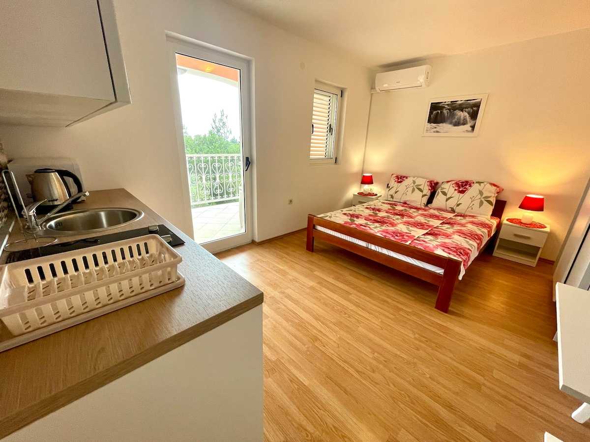 Studio apartman Julie 6