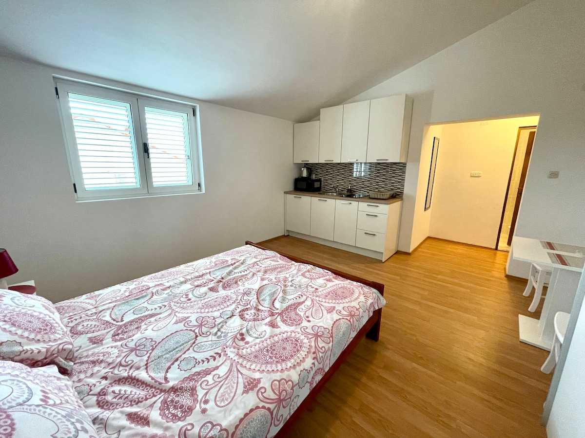 Studio apartman Julie 8