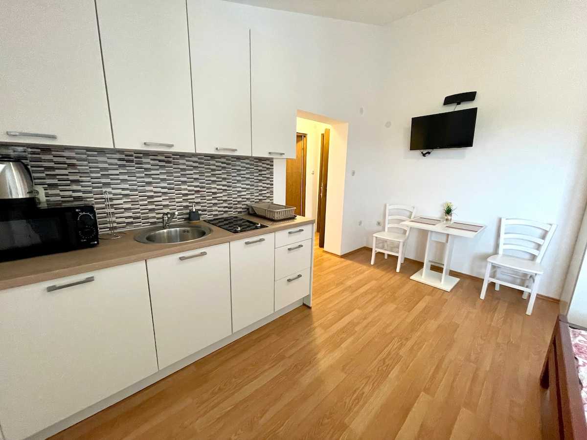 Studio apartman Julie 8